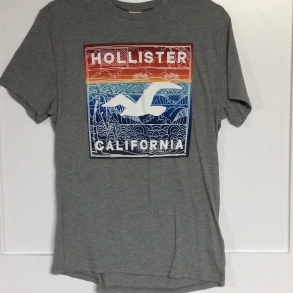 Branded 5 Shirt Bundle - American Eagle- Abercrombie- Hollister Save on Shipping - Picture 2 of 6